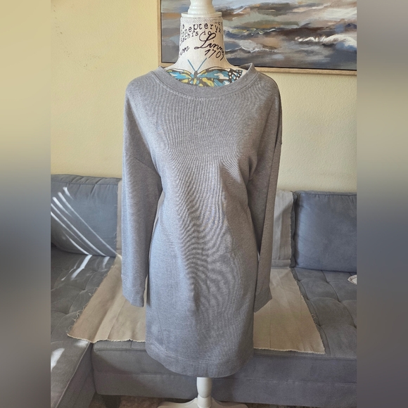 NWOT GAP Sweatshirt Dress - Gray - Size S - Picture 4 of 4